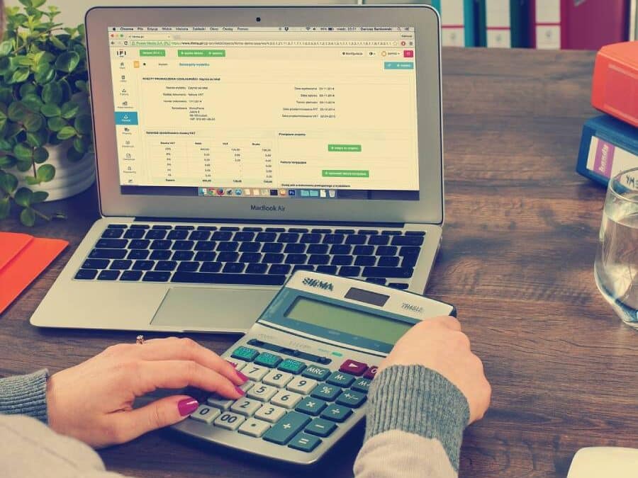 Guía Práctica para Autónomos: Declaración de la Renta 2024-2025
